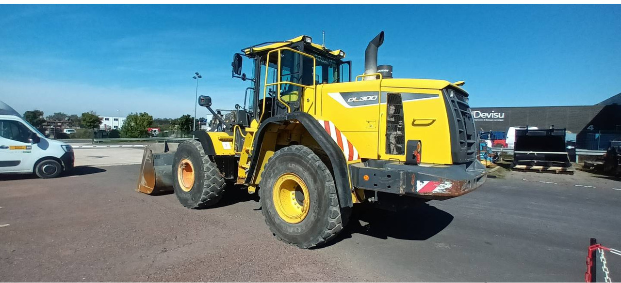 DOOSAN INFRACORE AMERICA CORP. DL300.5 - Chargeuse sur pneus: photos 4 DOOSAN INFRACORE AMERICA CORP. DL300.5 - Chargeuse sur pneus: photos 4