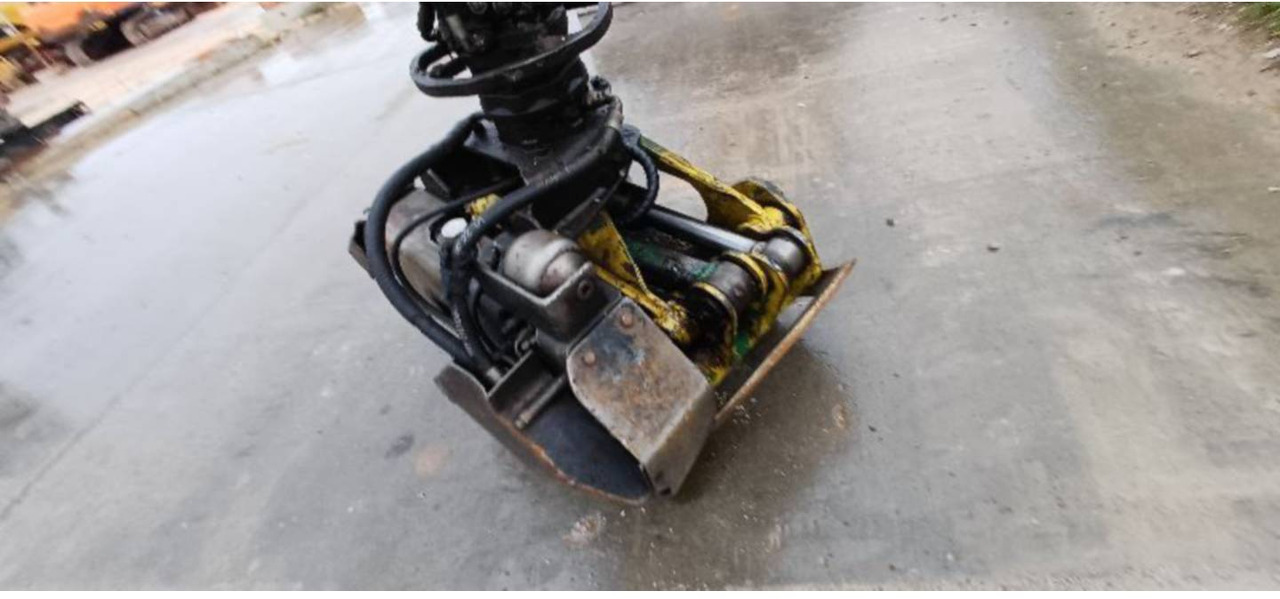 Pelle sur pneus FIAT ALLIS / NEW HOLLAND EX165W: photos 13