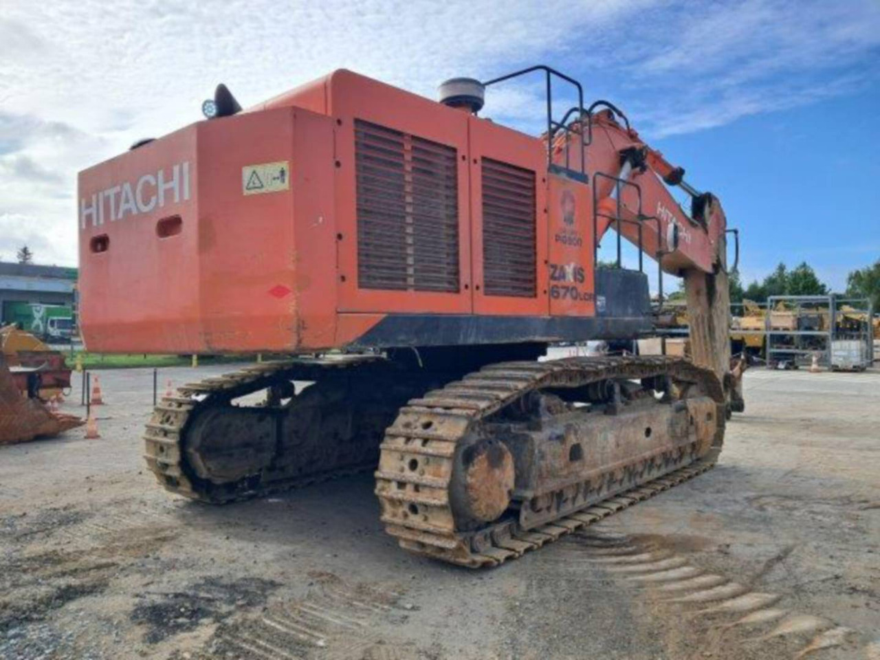 HITACHI ZX 670 45 - Pelle sur chenille: photos 3 HITACHI ZX 670 45 - Pelle sur chenille: photos 3
