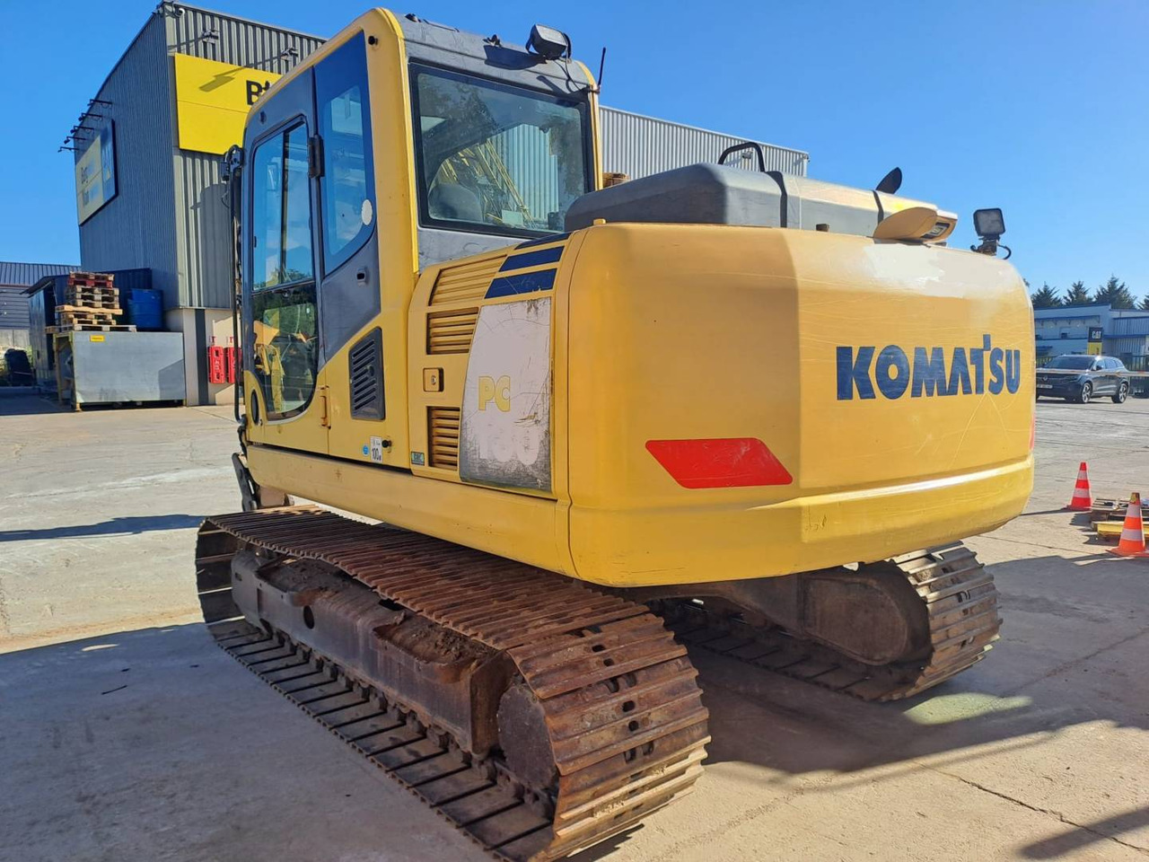 KOMATSU PC130 - Pelle sur chenille: photos 4 KOMATSU PC130 - Pelle sur chenille: photos 4