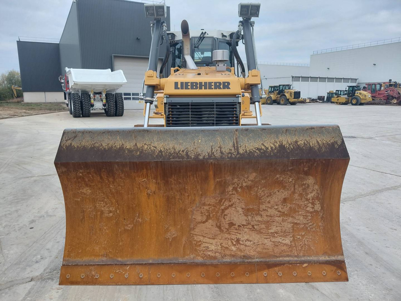 LIEBHERR PR736 05LGP - Bulldozer: photos 3 LIEBHERR PR736 05LGP - Bulldozer: photos 3