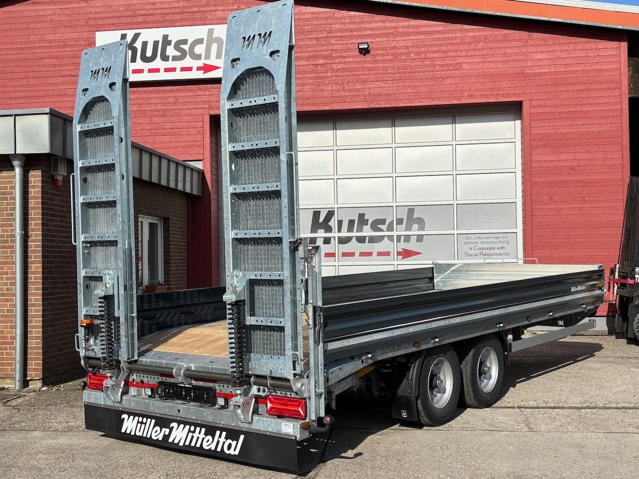 Müller-Mitteltal ETÜ-TA-R 11,9 Tieflader, LED, Rundumleuchte - Remorque porte-engin surbaissée: photos 1 Müller-Mitteltal ETÜ-TA-R 11,9 Tieflader, LED, Rundumleuchte - Remorque porte-engin surbaissée: photos 1