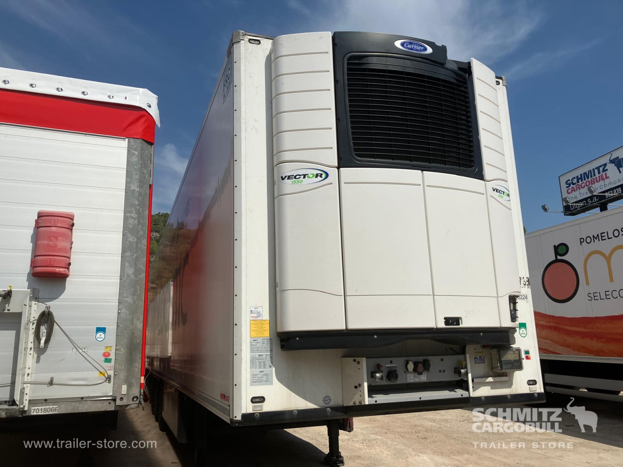 SCHMITZ Semiremolque Frigo Standard Double deck en leasing occasion SCHMITZ Semiremolque Frigo Standard Double deck: photos 11 SCHMITZ Semiremolque Frigo Standard Double deck en leasing occasion SCHMITZ Semiremolque Frigo Standard Double deck: photos 11