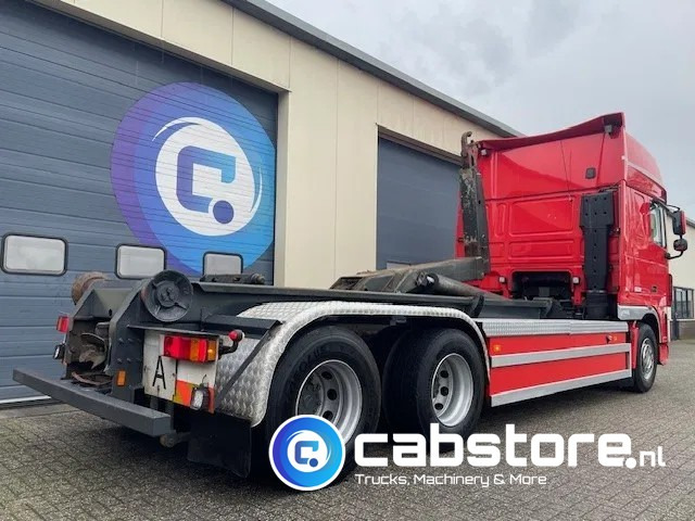 DAF XF 105 .460 FAS Euro 5 - Haakarmsysteem - Hooklift - Abrolkipper - Year 2006 - ANALOG TACHO - TUV 05-2025 - Camion ampliroll: photos 2 DAF XF 105 .460 FAS Euro 5 - Haakarmsysteem - Hooklift - Abrolkipper - Year 2006 - ANALOG TACHO - TUV 05-2025 - Camion ampliroll: photos 2