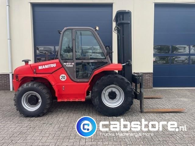 Manitou M 50-4 Turbo offroad forklift 4x4 Ruwterrein heftruck - Bouwjaar 2012 - Freelift - 5 Ton - Chariot tout terrain: photos 2 Manitou M 50-4 Turbo offroad forklift 4x4 Ruwterrein heftruck - Bouwjaar 2012 - Freelift - 5 Ton - Chariot tout terrain: photos 2