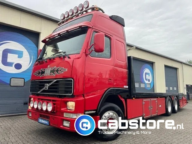 Volvo FH 12.460 6x2R Euro 3 - Oprijwagen - Machinetransporter - Year 2002 - APK tot 11-2025 - MANUAL - NL Truck - Camion porte-voitures: photos 1 Volvo FH 12.460 6x2R Euro 3 - Oprijwagen - Machinetransporter - Year 2002 - APK tot 11-2025 - MANUAL - NL Truck - Camion porte-voitures: photos 1