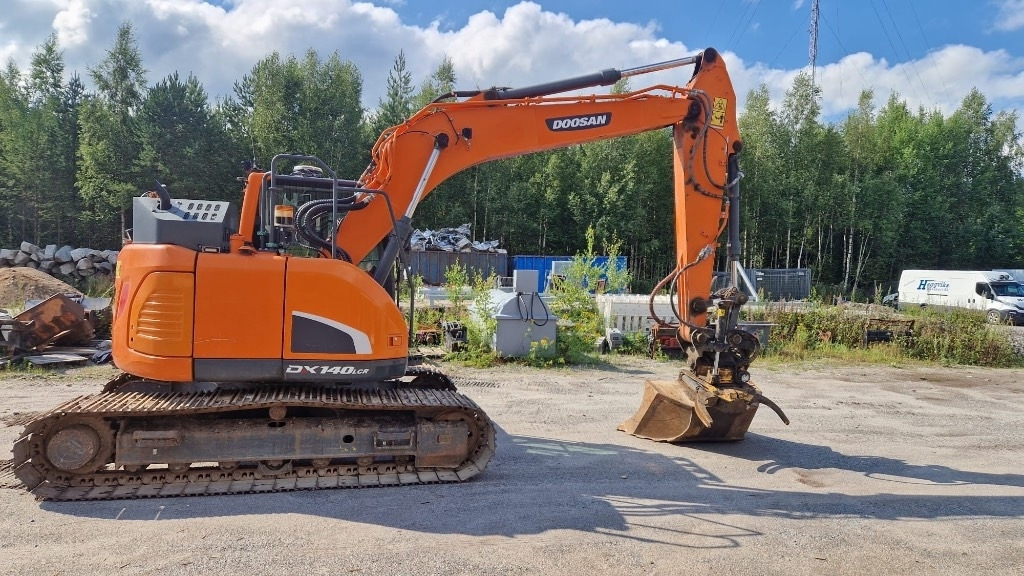 Doosan DX 140 LCR - Pelle sur chenille: photos 2 Doosan DX 140 LCR - Pelle sur chenille: photos 2