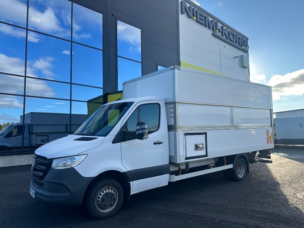 Mercedes-Benz Sprinter 516 Nouseva kori - Fourgon grand volume: photos 1 Mercedes-Benz Sprinter 516 Nouseva kori - Fourgon grand volume: photos 1