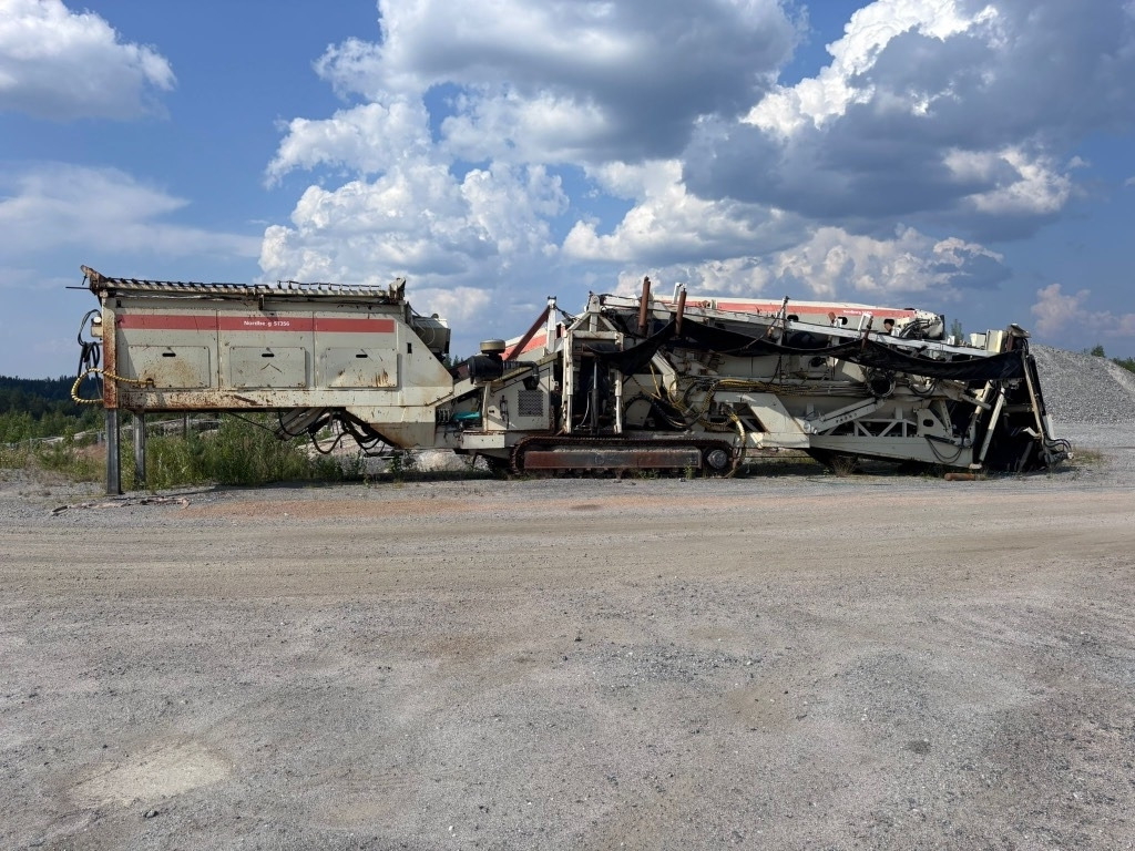 Metso Nordberg ST 356 - Crible: photos 2 Metso Nordberg ST 356 - Crible: photos 2