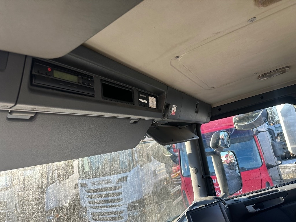 Camion ampliroll Scania P420: photos 10
