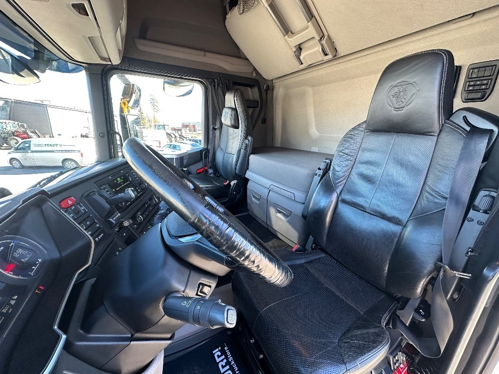 Tracteur routier Scania R 500 6X2: photos 14