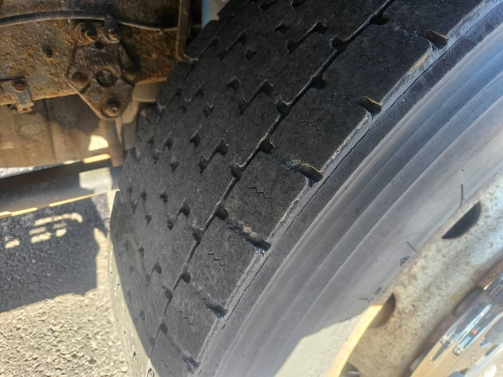 Camion grue Volvo FH12 6x2 Hiab 166 kympitys 2029 asti: photos 11