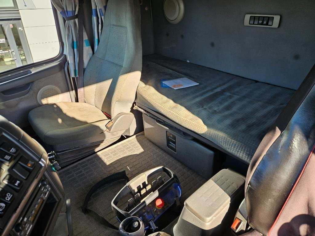 Camion grue Volvo FH12 6x2 Hiab 166 kympitys 2029 asti: photos 18