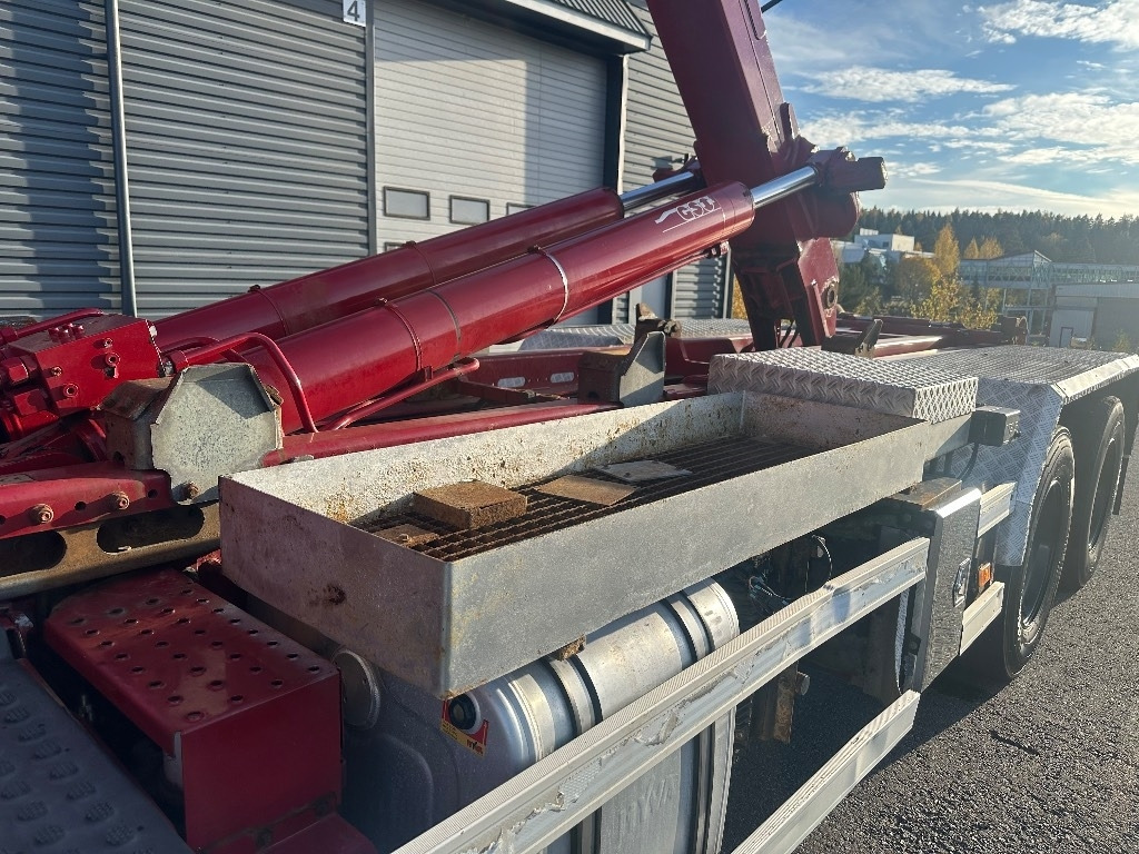 Camion ampliroll Volvo FH13 540 6x4: photos 12