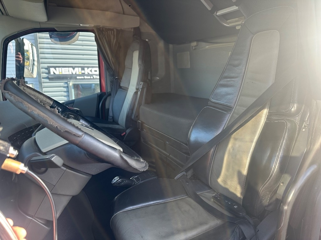 Camion ampliroll Volvo FH13 540 6x4: photos 17