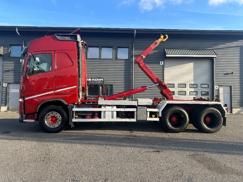 Camion ampliroll Volvo FH13 540 6x4: photos 14