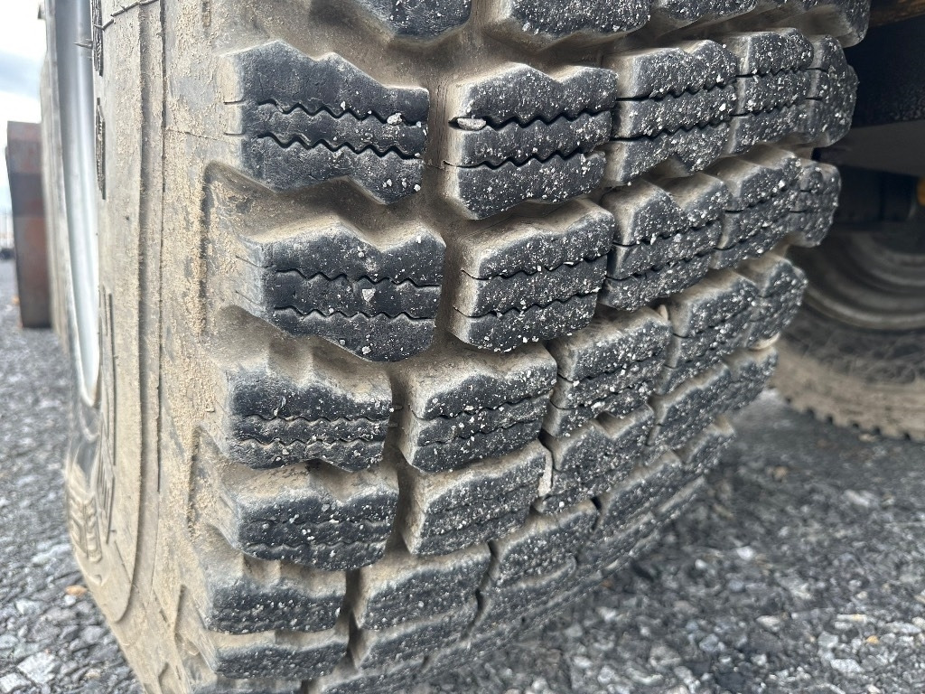 Volvo L45B 4X4 /245 - Chargeuse sur pneus: photos 5 Volvo L45B 4X4 /245 - Chargeuse sur pneus: photos 5