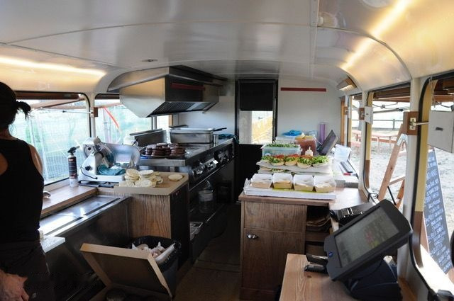 Bus à impériale British Bus Bristol Lodekka - open topped FOOD TRUCK: photos 6