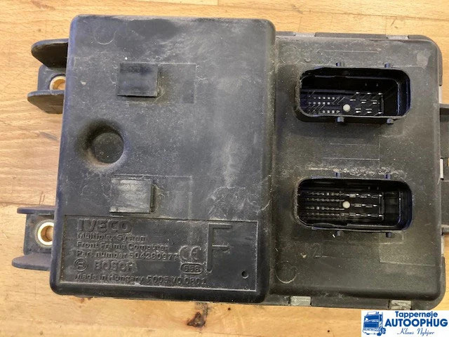 Iveco 504280976 - Système électrique pour Camion: photos 2 Iveco 504280976 - Système électrique pour Camion: photos 2