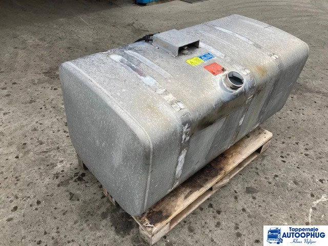Scania diesel tank 600L Scania 1871191 - Réservoir de carburant pour Camion: photos 2 Scania diesel tank 600L Scania 1871191 - Réservoir de carburant pour Camion: photos 2