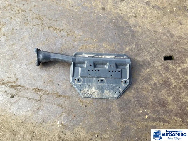 Scania twinsteer skærm sæt med beslag - Carrosserie et extérieur pour Camion: photos 2 Scania twinsteer skærm sæt med beslag - Carrosserie et extérieur pour Camion: photos 2