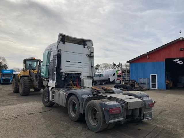 MAN TGX 28.500 - Tracteur routier: photos 3 MAN TGX 28.500 - Tracteur routier: photos 3