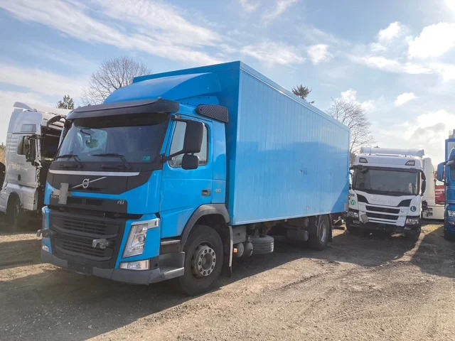 Volvo FM410 4X2 Box - Camion fourgon: photos 1 Volvo FM410 4X2 Box - Camion fourgon: photos 1