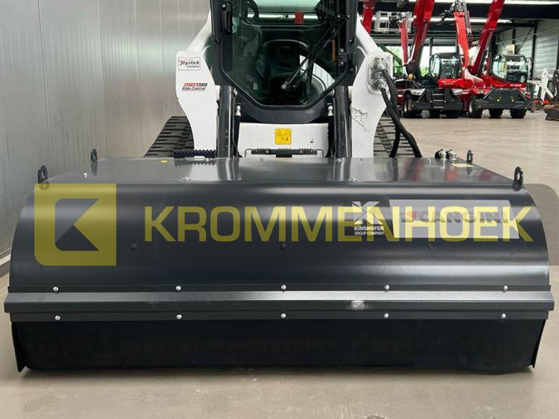 Bobcat Cangini SPZ180 1800 mm Bezem - Brosse: photos 4 Bobcat Cangini SPZ180 1800 mm Bezem - Brosse: photos 4