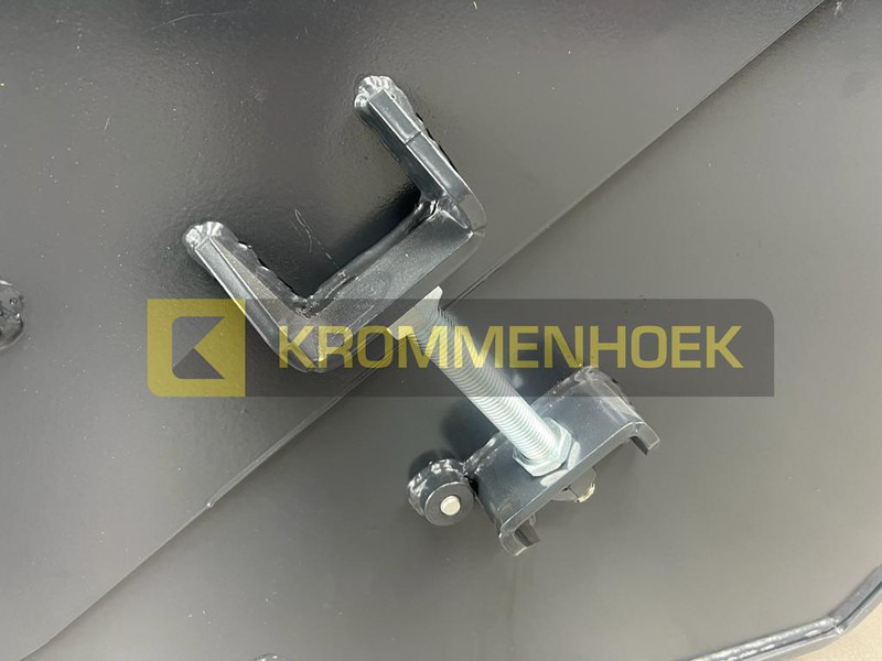 Bobcat Cangini SPZ180 1800 mm Bezem - Brosse: photos 5 Bobcat Cangini SPZ180 1800 mm Bezem - Brosse: photos 5