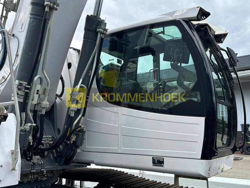 Pelle Liebherr R 946 LC Cosben 27 Meter Telescooparm: photos 17 Pelle Liebherr R 946 LC Cosben 27 Meter Telescooparm: photos 17