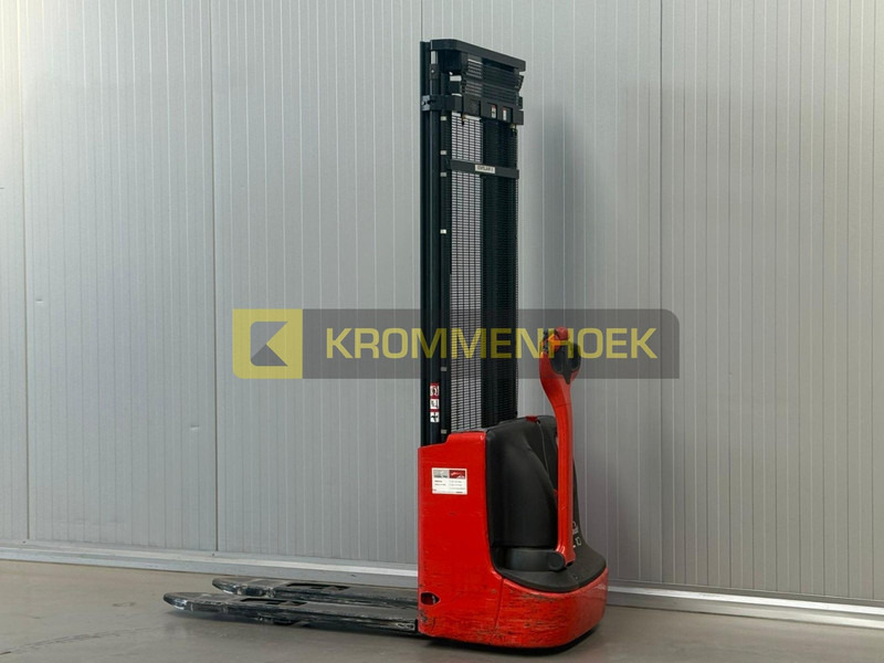 Linde L 10 - Gerbeur: photos 3 Linde L 10 - Gerbeur: photos 3