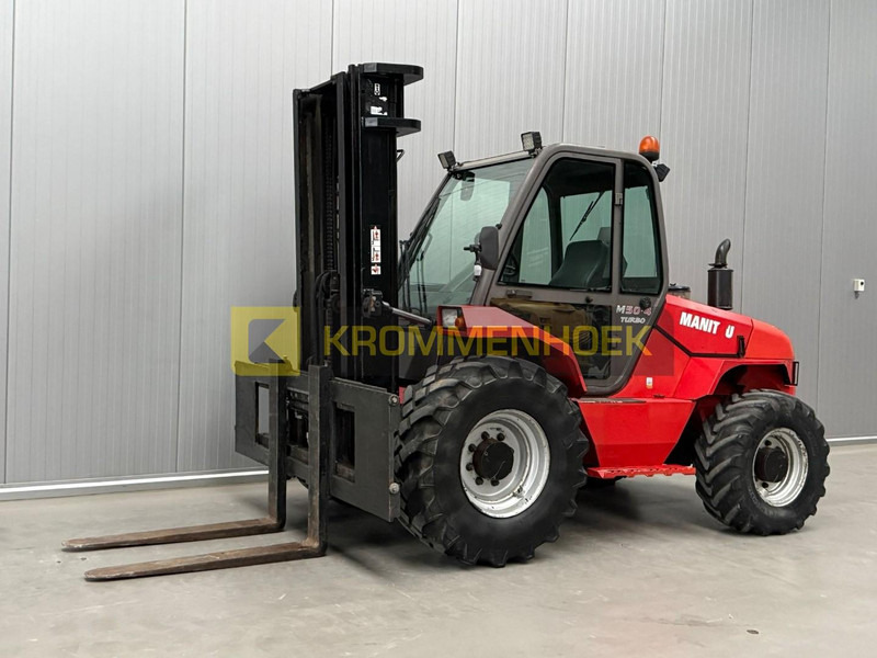 Manitou M 50-4 - Chariot tout terrain: photos 2 Manitou M 50-4 - Chariot tout terrain: photos 2