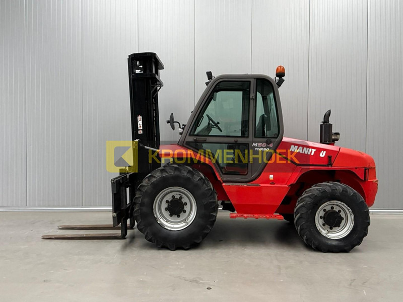 Manitou M 50-4 - Chariot tout terrain: photos 1 Manitou M 50-4 - Chariot tout terrain: photos 1