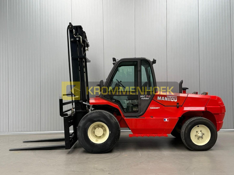 Manitou MC 70 T - Chariot tout terrain: photos 1 Manitou MC 70 T - Chariot tout terrain: photos 1