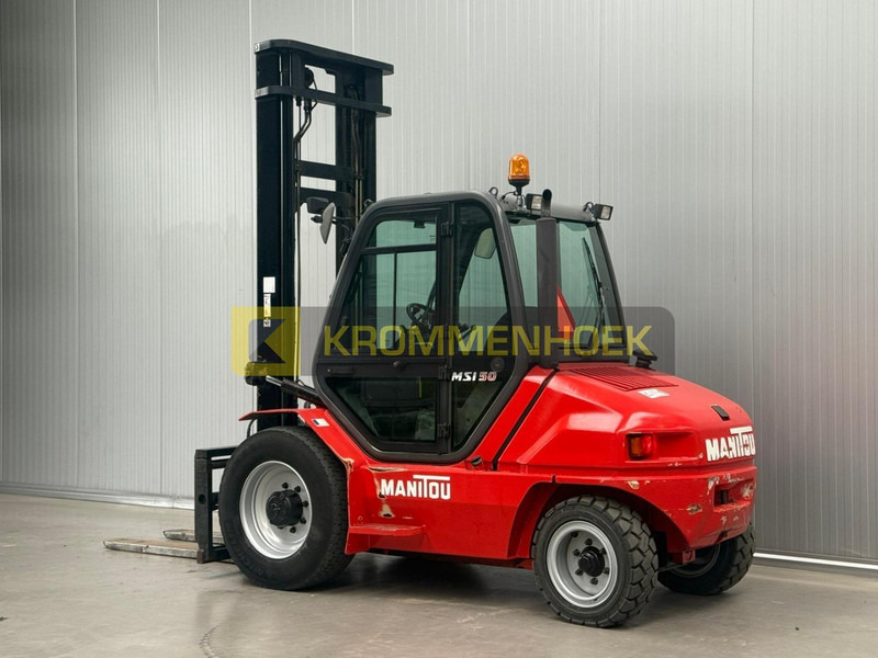 Manitou MSI 50 T - Chariot élévateur diesel: photos 3 Manitou MSI 50 T - Chariot élévateur diesel: photos 3