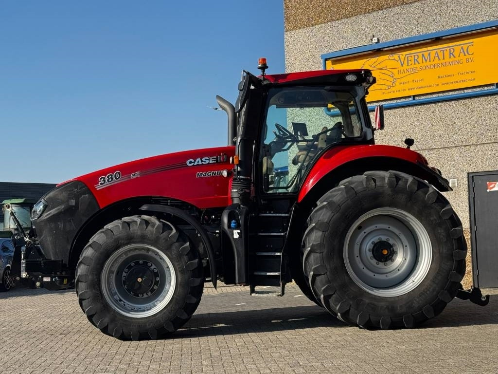 Case IH MAGNUM 380 CVX, AFS Connect, Frontlinkage, 2021! - Tracteur agricole: photos 5 Case IH MAGNUM 380 CVX, AFS Connect, Frontlinkage, 2021! - Tracteur agricole: photos 5