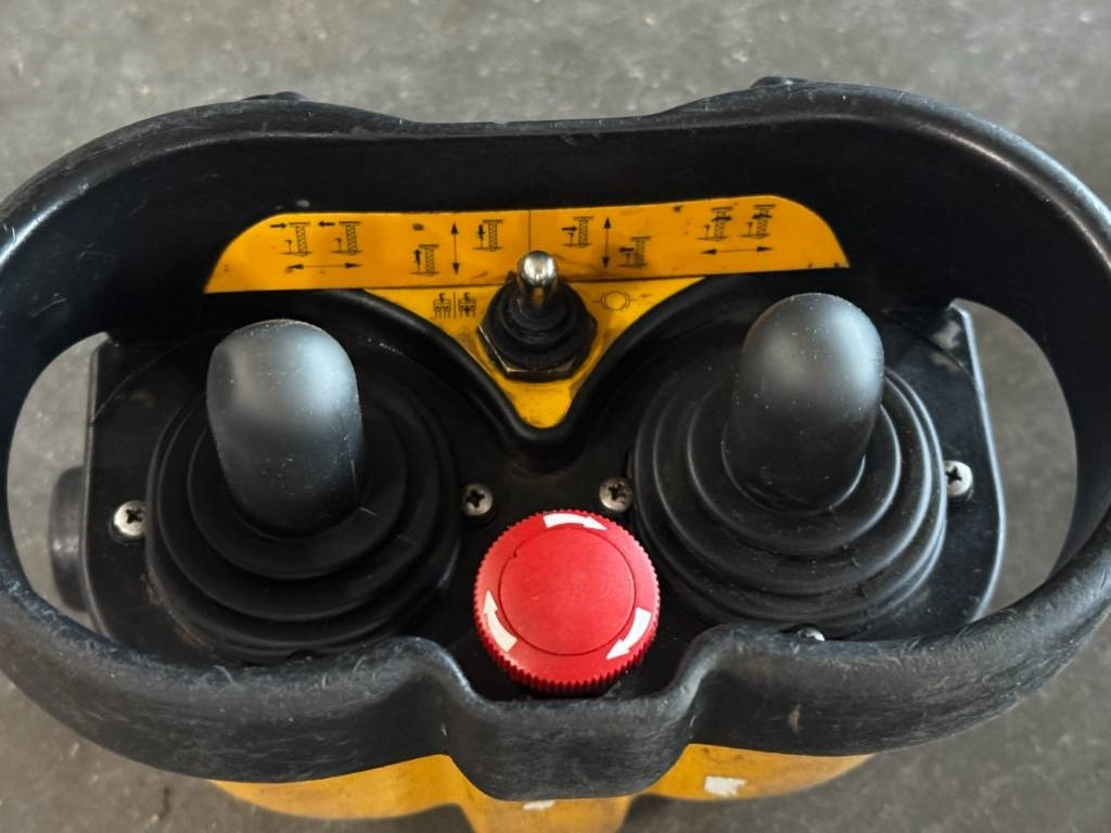 Grue à tour Soima Construction crane SOIMA SGH 19x28 - 28 mete: photos 17 Grue à tour Soima Construction crane SOIMA SGH 19x28 - 28 mete: photos 17