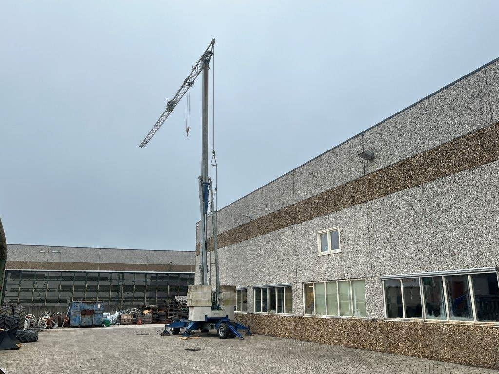Grue à tour Soima Construction crane SOIMA SGH 19x28 - 28 mete: photos 8 Grue à tour Soima Construction crane SOIMA SGH 19x28 - 28 mete: photos 8