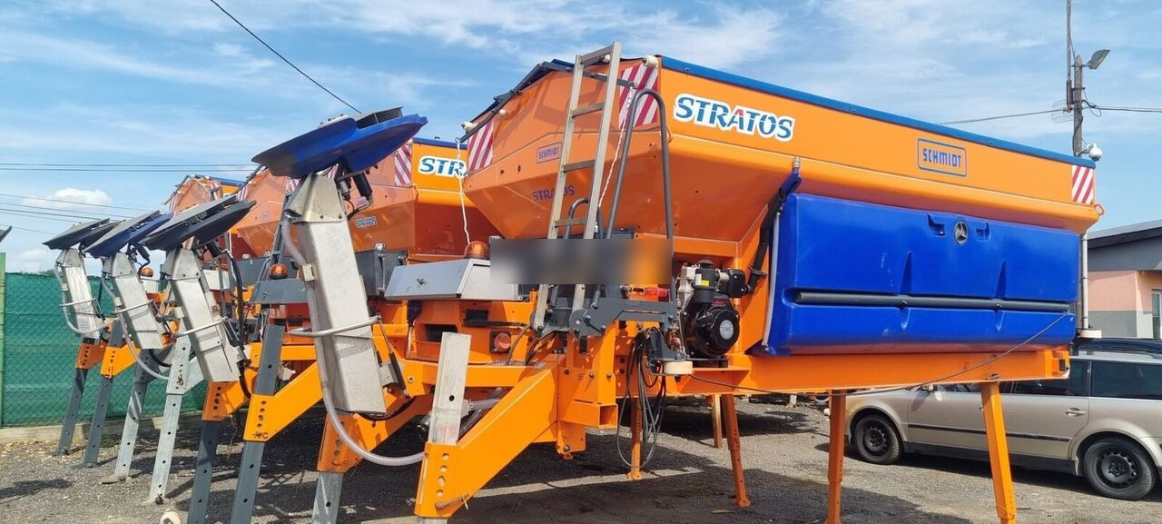 Schmidt odnowiona 2022 - Epandeur de sable pour Véhicule de voirie/ Spécial: photos 1 Schmidt odnowiona 2022 - Epandeur de sable pour Véhicule de voirie/ Spécial: photos 1