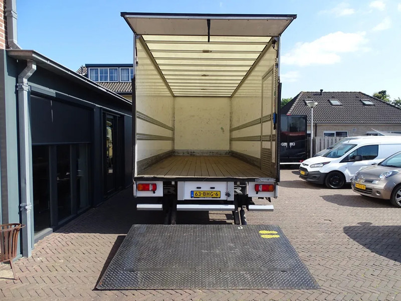 MAN TGL 12.180 EURO 6 LAADKLEP AIRCO AUTOMAAT NAVI 1ST OWNER - Camion fourgon: photos 4 MAN TGL 12.180 EURO 6 LAADKLEP AIRCO AUTOMAAT NAVI 1ST OWNER - Camion fourgon: photos 4