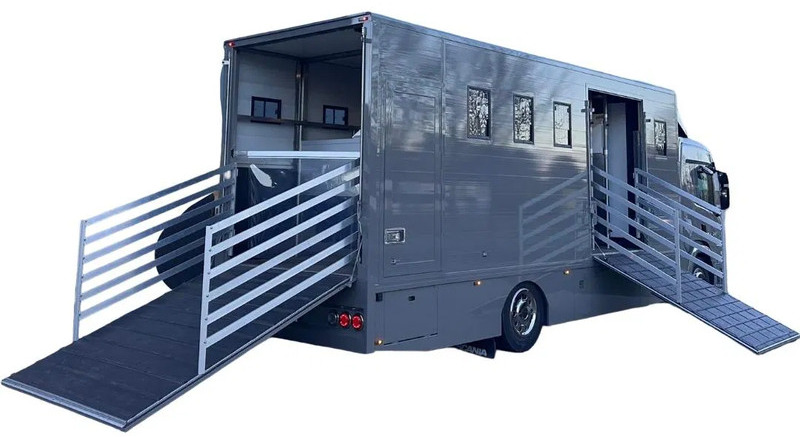 Scania P250 Horse Truck - Camion chevaux: photos 3 Scania P250 Horse Truck - Camion chevaux: photos 3