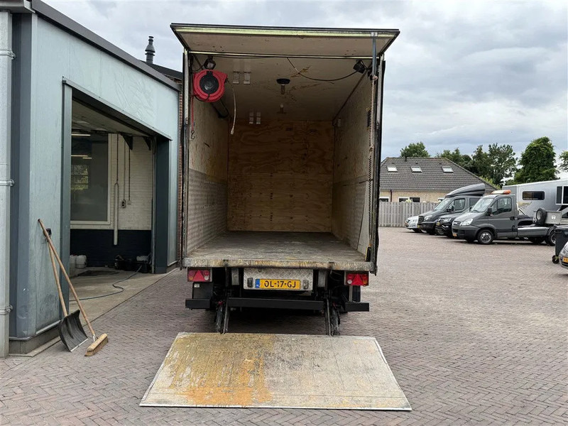 Mercedes-Benz Sprinter 519 EURO 5 BE.COMBINATIE 3.3 TON LOADCAP - Tracteur routier: photos 5 Mercedes-Benz Sprinter 519 EURO 5 BE.COMBINATIE 3.3 TON LOADCAP - Tracteur routier: photos 5