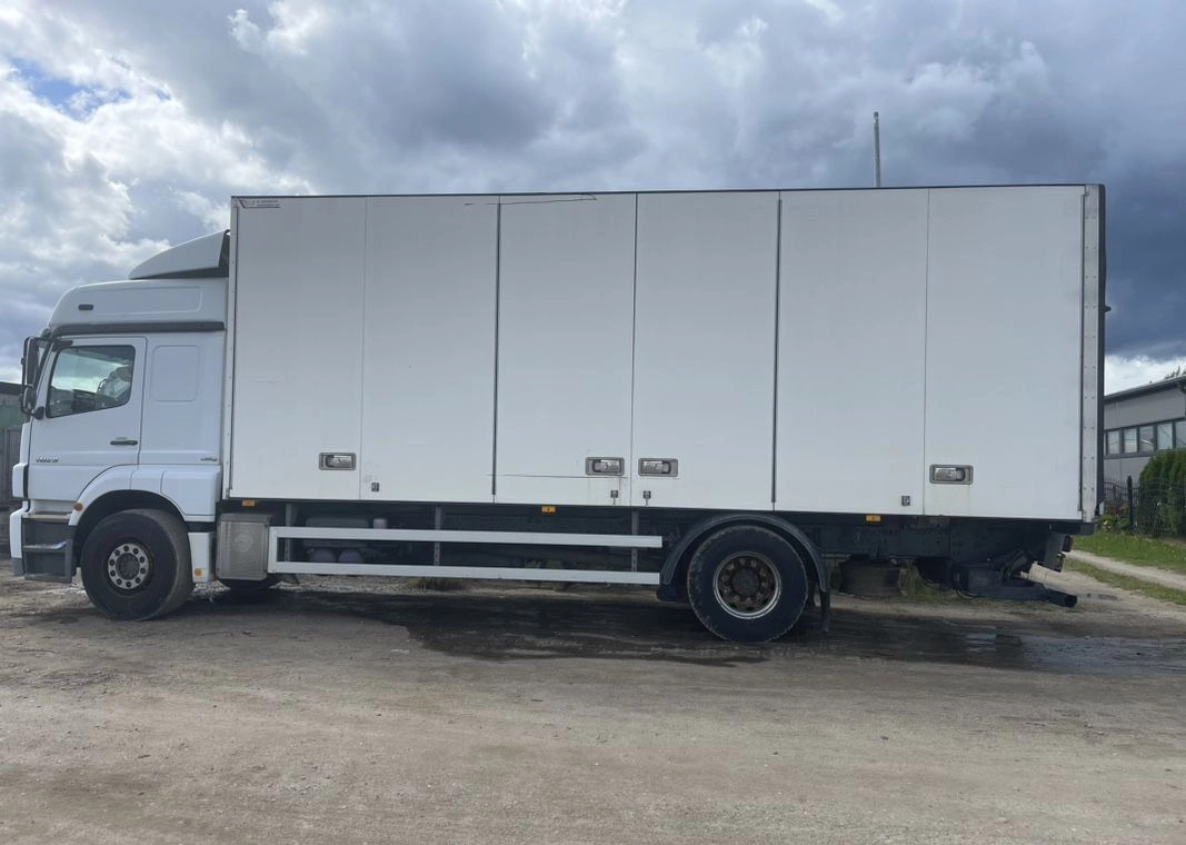 MERCEDES-BENZ AXOR PRZEBIEG TYLKO 322000 KM!!!! en leasing occasion MERCEDES-BENZ AXOR PRZEBIEG TYLKO 322000 KM!!!!: photos 37 MERCEDES-BENZ AXOR PRZEBIEG TYLKO 322000 KM!!!! en leasing occasion MERCEDES-BENZ AXOR PRZEBIEG TYLKO 322000 KM!!!!: photos 37