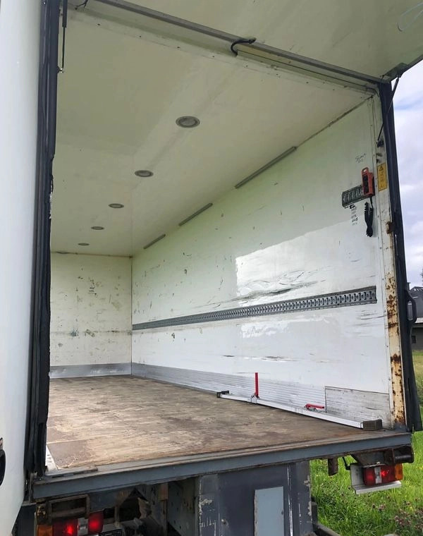 MERCEDES-BENZ AXOR PRZEBIEG TYLKO 322000 KM!!!! en leasing occasion MERCEDES-BENZ AXOR PRZEBIEG TYLKO 322000 KM!!!!: photos 10 MERCEDES-BENZ AXOR PRZEBIEG TYLKO 322000 KM!!!! en leasing occasion MERCEDES-BENZ AXOR PRZEBIEG TYLKO 322000 KM!!!!: photos 10