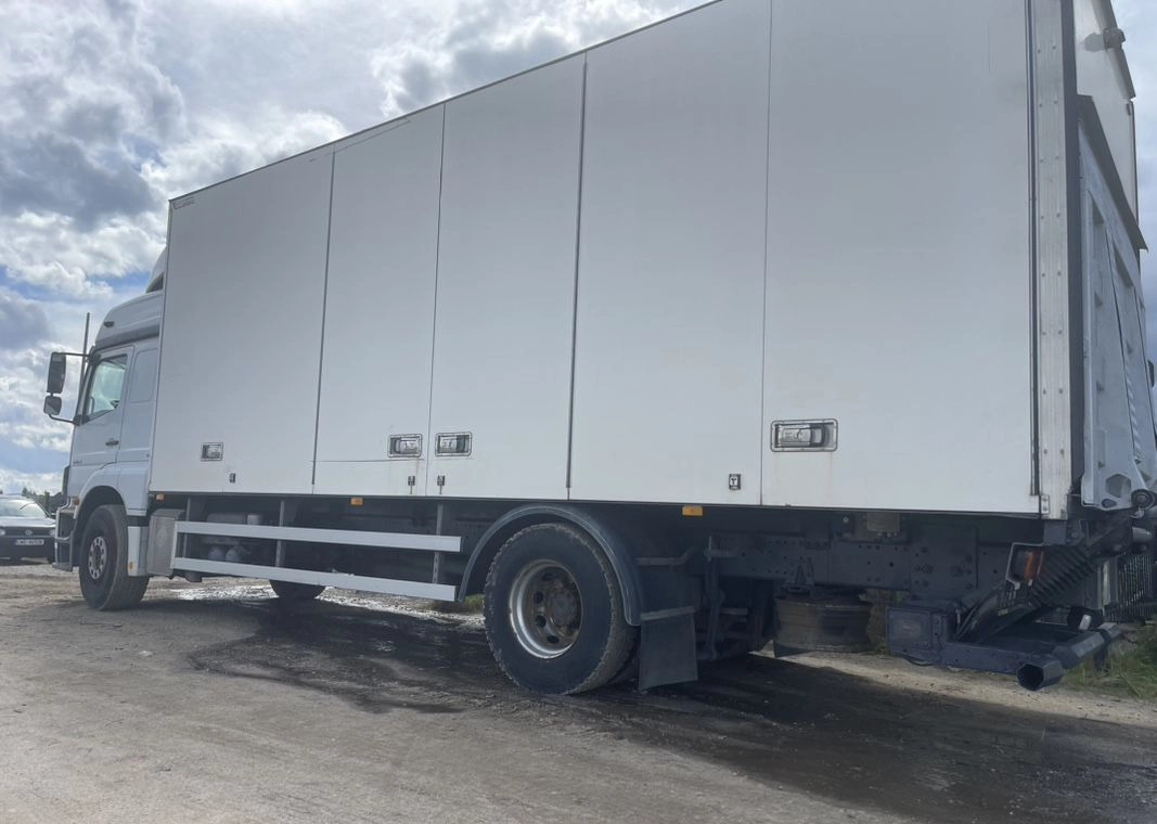 MERCEDES-BENZ AXOR PRZEBIEG TYLKO 322000 KM!!!! en leasing occasion MERCEDES-BENZ AXOR PRZEBIEG TYLKO 322000 KM!!!!: photos 38 MERCEDES-BENZ AXOR PRZEBIEG TYLKO 322000 KM!!!! en leasing occasion MERCEDES-BENZ AXOR PRZEBIEG TYLKO 322000 KM!!!!: photos 38