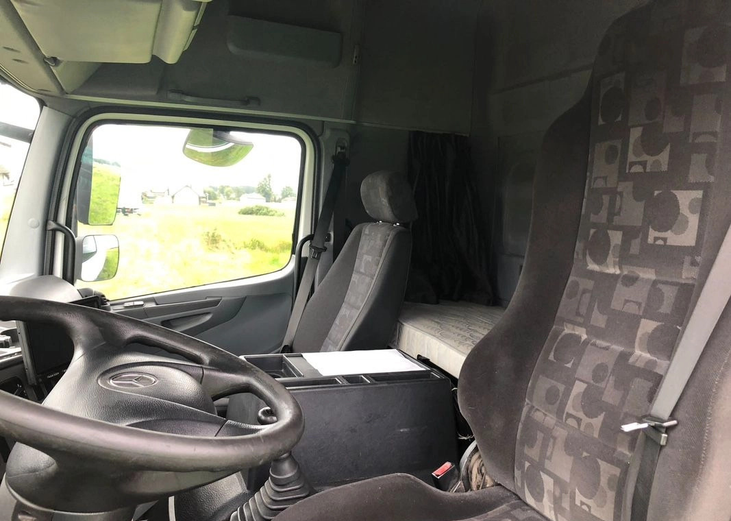 MERCEDES-BENZ AXOR PRZEBIEG TYLKO 322000 KM!!!! en leasing occasion MERCEDES-BENZ AXOR PRZEBIEG TYLKO 322000 KM!!!!: photos 22 MERCEDES-BENZ AXOR PRZEBIEG TYLKO 322000 KM!!!! en leasing occasion MERCEDES-BENZ AXOR PRZEBIEG TYLKO 322000 KM!!!!: photos 22