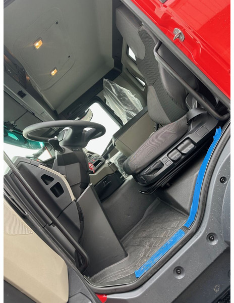 MAN TGS 33.400 6X4 BB CH - Châssis cabine: photos 5 MAN TGS 33.400 6X4 BB CH - Châssis cabine: photos 5