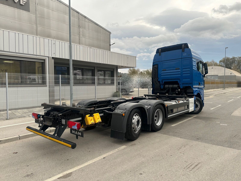 MAN TGX 26.440 6X2-4 LL intarder. Led - Châssis cabine: photos 3 MAN TGX 26.440 6X2-4 LL intarder. Led - Châssis cabine: photos 3