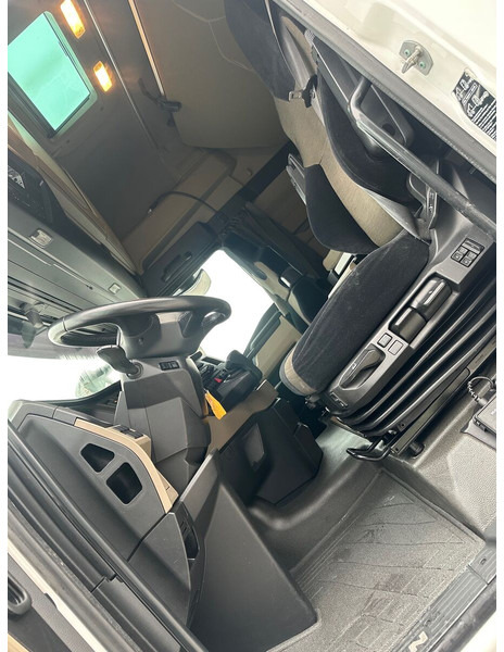 MAN TGX 18.470 - Tracteur routier: photos 5 MAN TGX 18.470 - Tracteur routier: photos 5