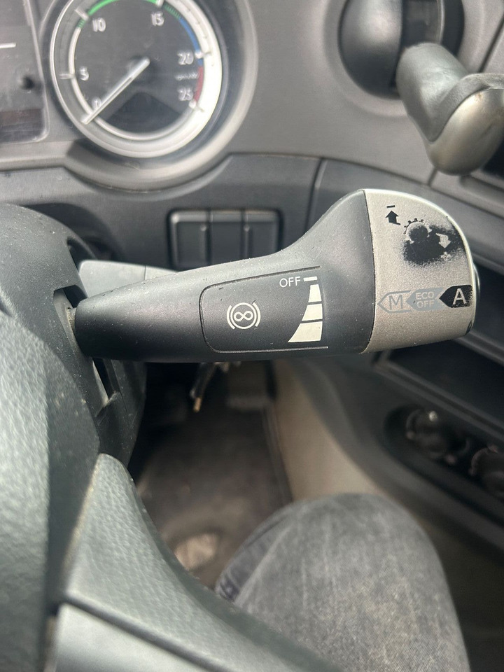 DAF XF 106.440 XF106-440 Space Cab, Full spoilers - Tracteur routier: photos 4 DAF XF 106.440 XF106-440 Space Cab, Full spoilers - Tracteur routier: photos 4